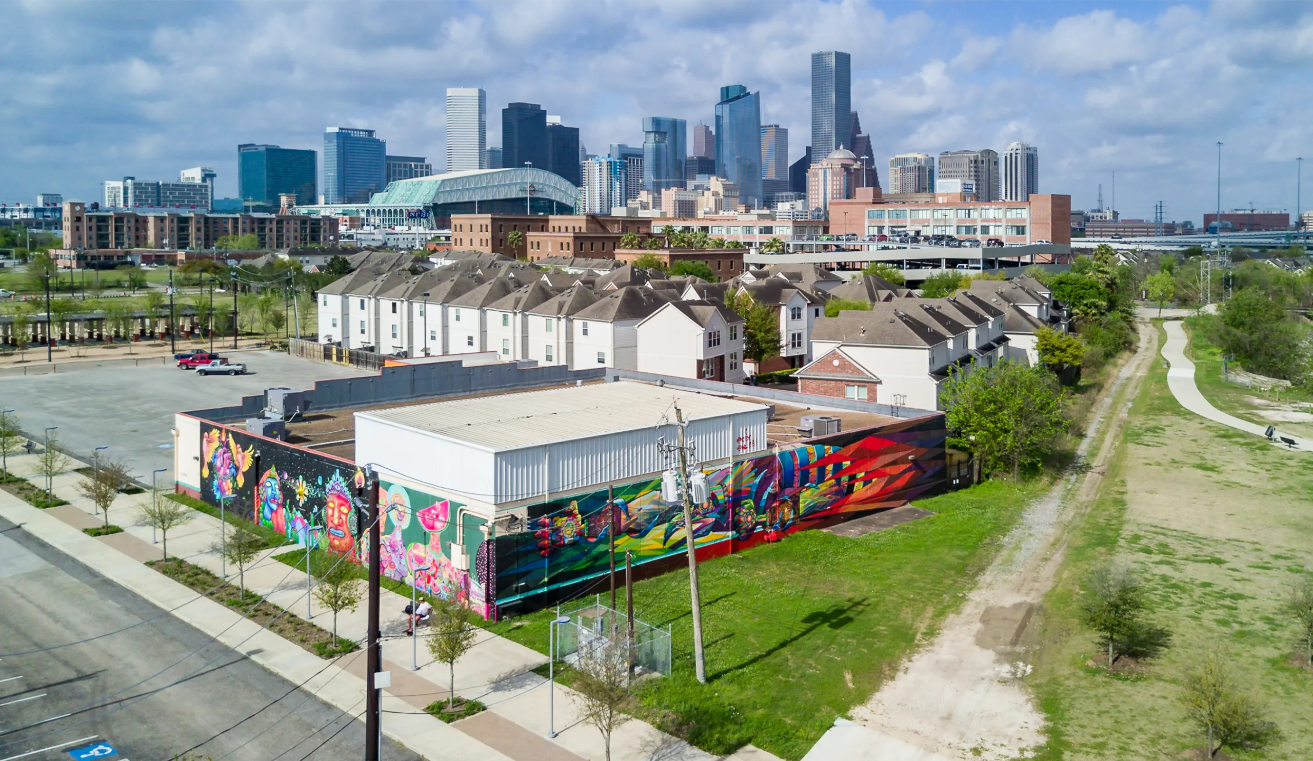 East-End-Talento Bilingue de Houston aerial, photo by Dan Joyce